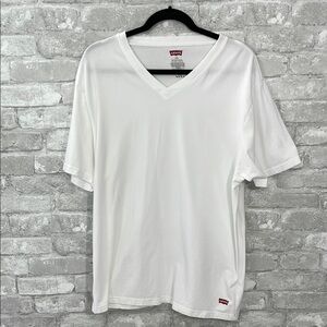 Levi's White Short Sleeve Tee Classic Crew Neck